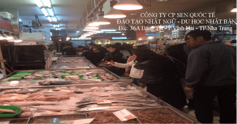 Ameyoko: một địa điểm lý tưởng để mua sắm đồ Việt Nam