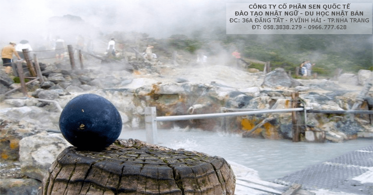 Read more about the article Tin đồn về món ăn Trứng Gà Đen ở thung lũng nước sôi Nhật Bản